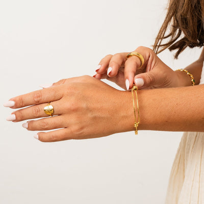 Sydney Dainty Bangle - Złoty